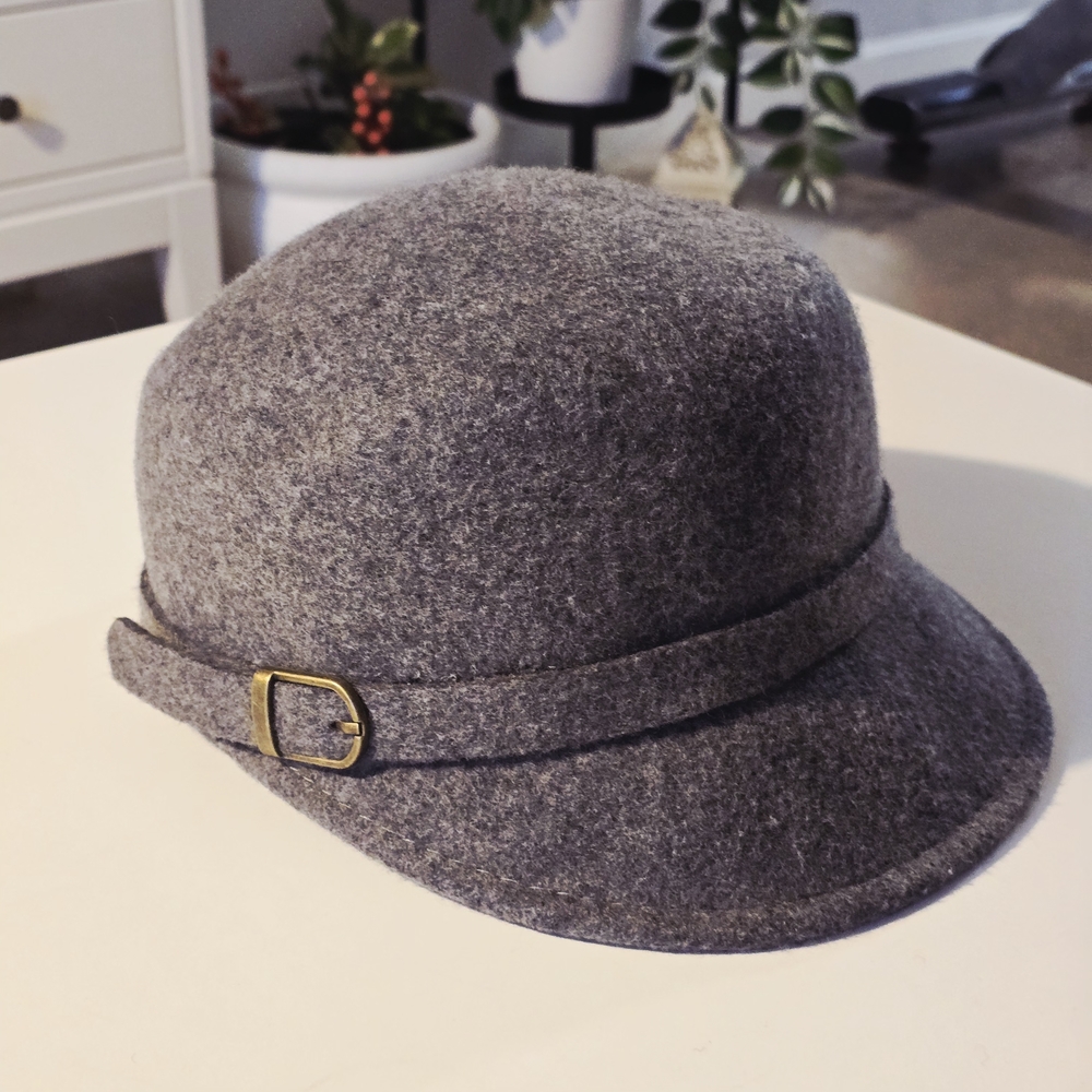 Gray Wool Bucket Cap with Buckle - Picture 1 of 5